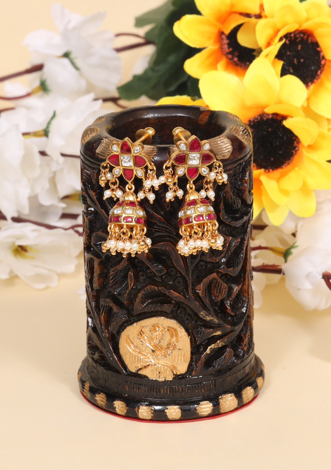 Dainty Jadau Kundan Jhumka Earrings with Pearl Hangings