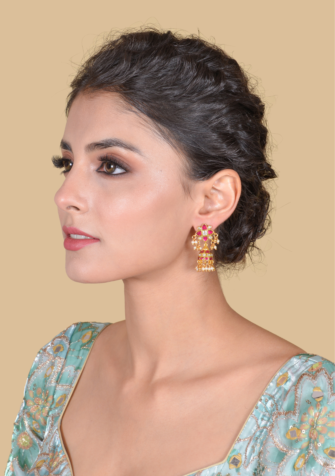 Dainty Jadau Kundan Jhumka Earrings with Pearl Hangings