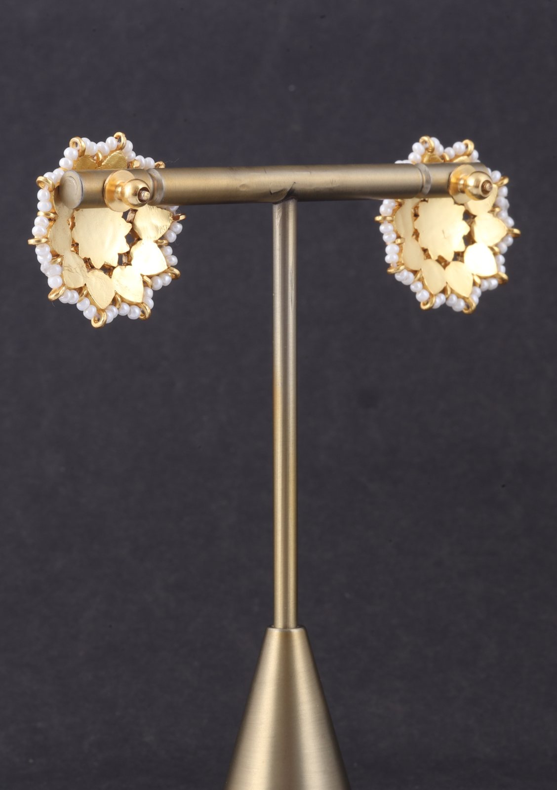 Charming Designer Floral Jadau Kundan Stud Earrings with Pearl Beads