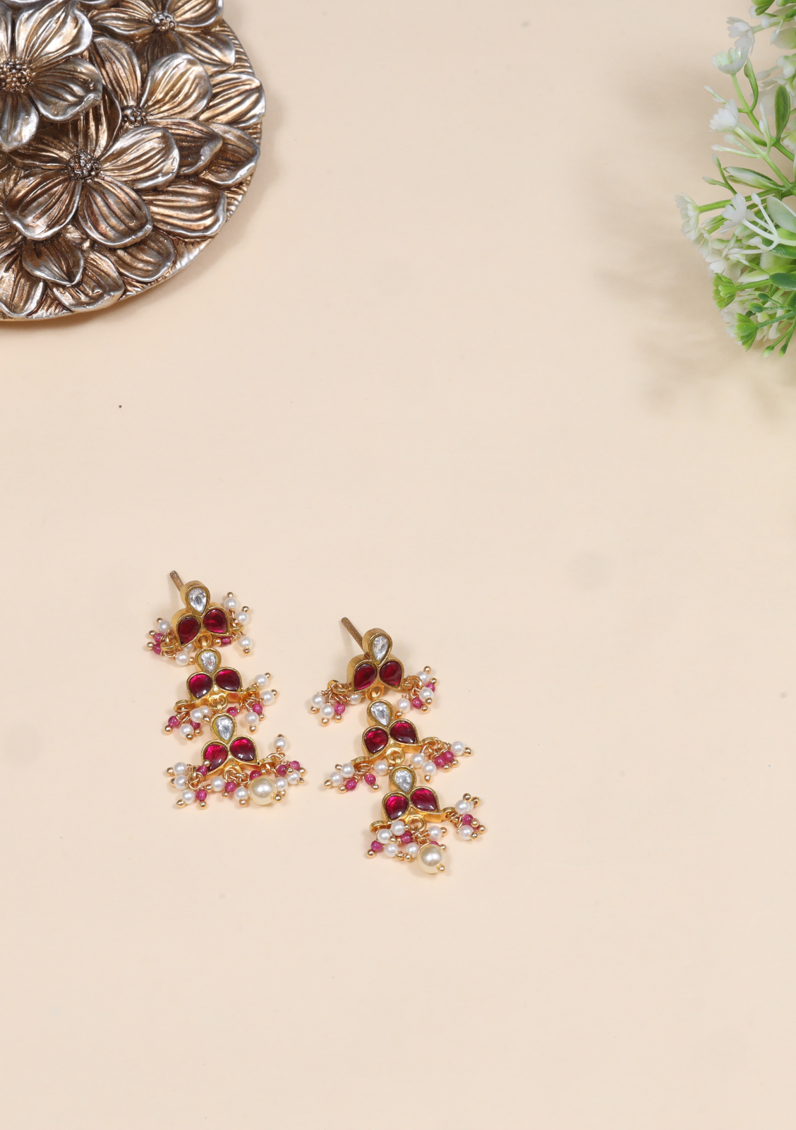 Classic Simple Dangler Jadau Kundan Earrings with Pearl Hangings