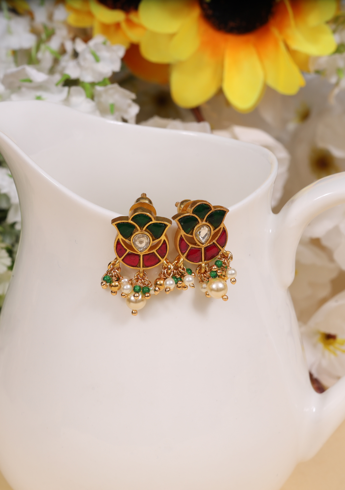 Pretty Looking Jadau Kundan Stud Earrings with Pearl and Hangings Beads