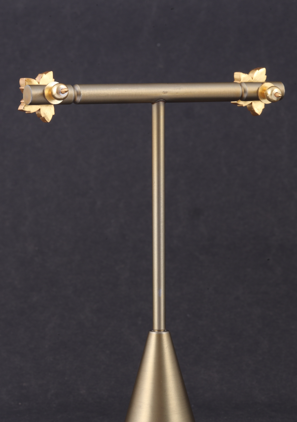 Elite Jadau Kundan Designer Stud Earrings