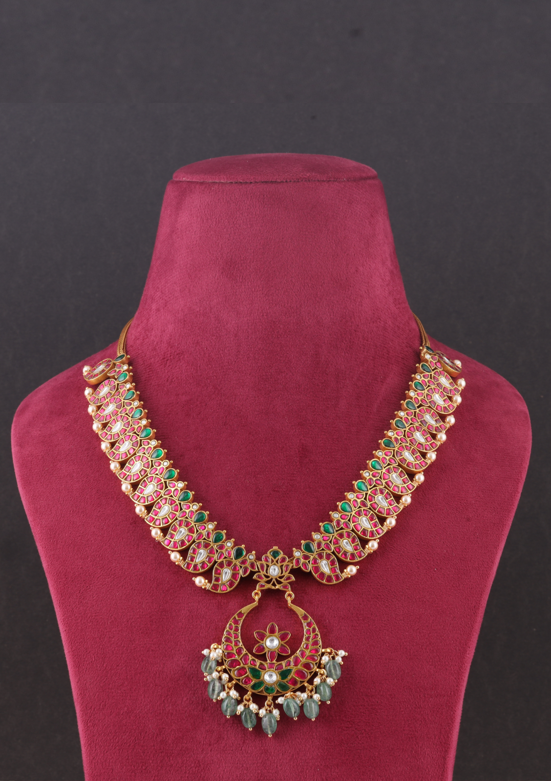 Short Mango Haram Real Jadau Kundan Work With Beautiful Green Emerald beads