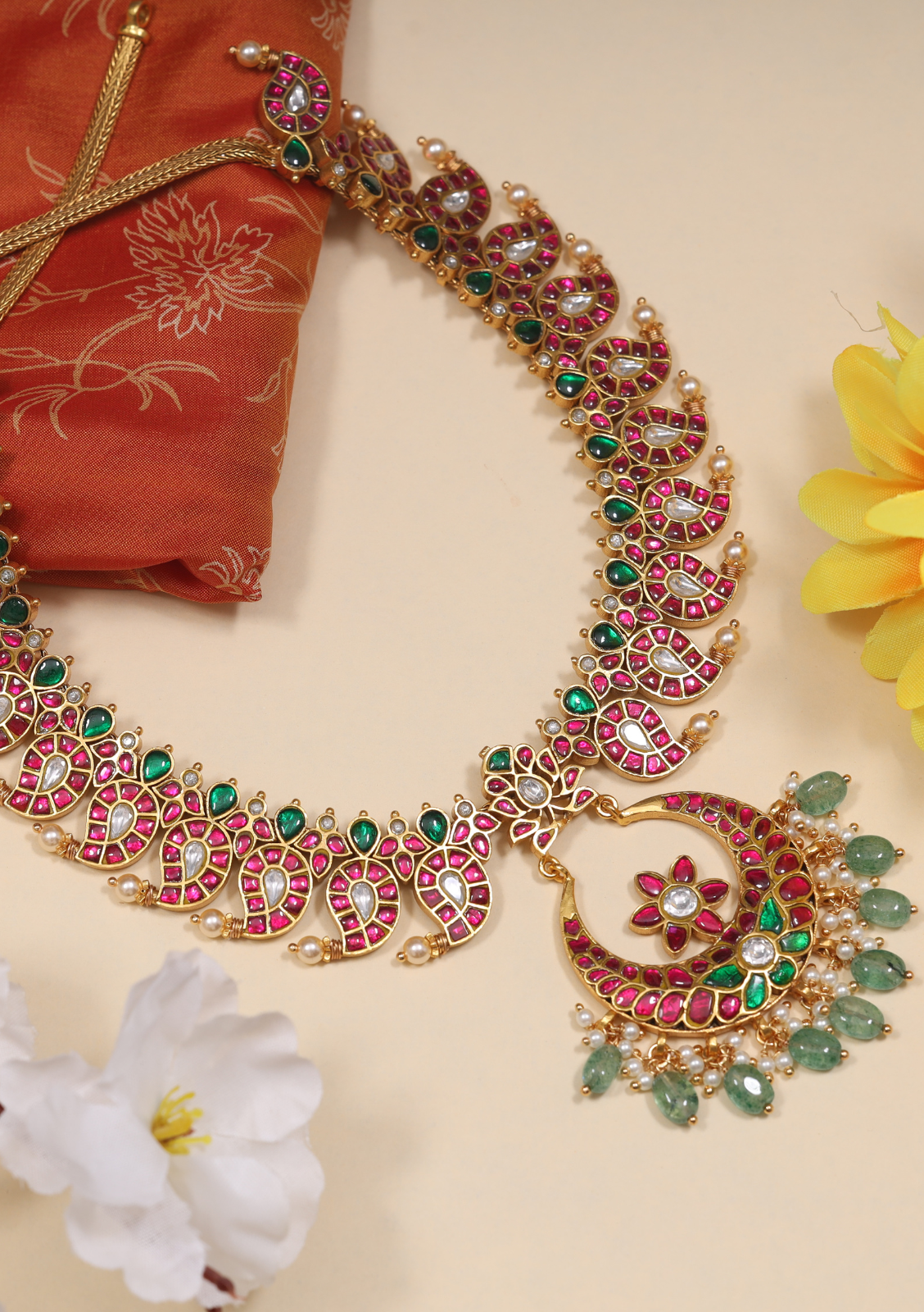Short Mango Haram Real Jadau Kundan Work With Beautiful Green Emerald beads