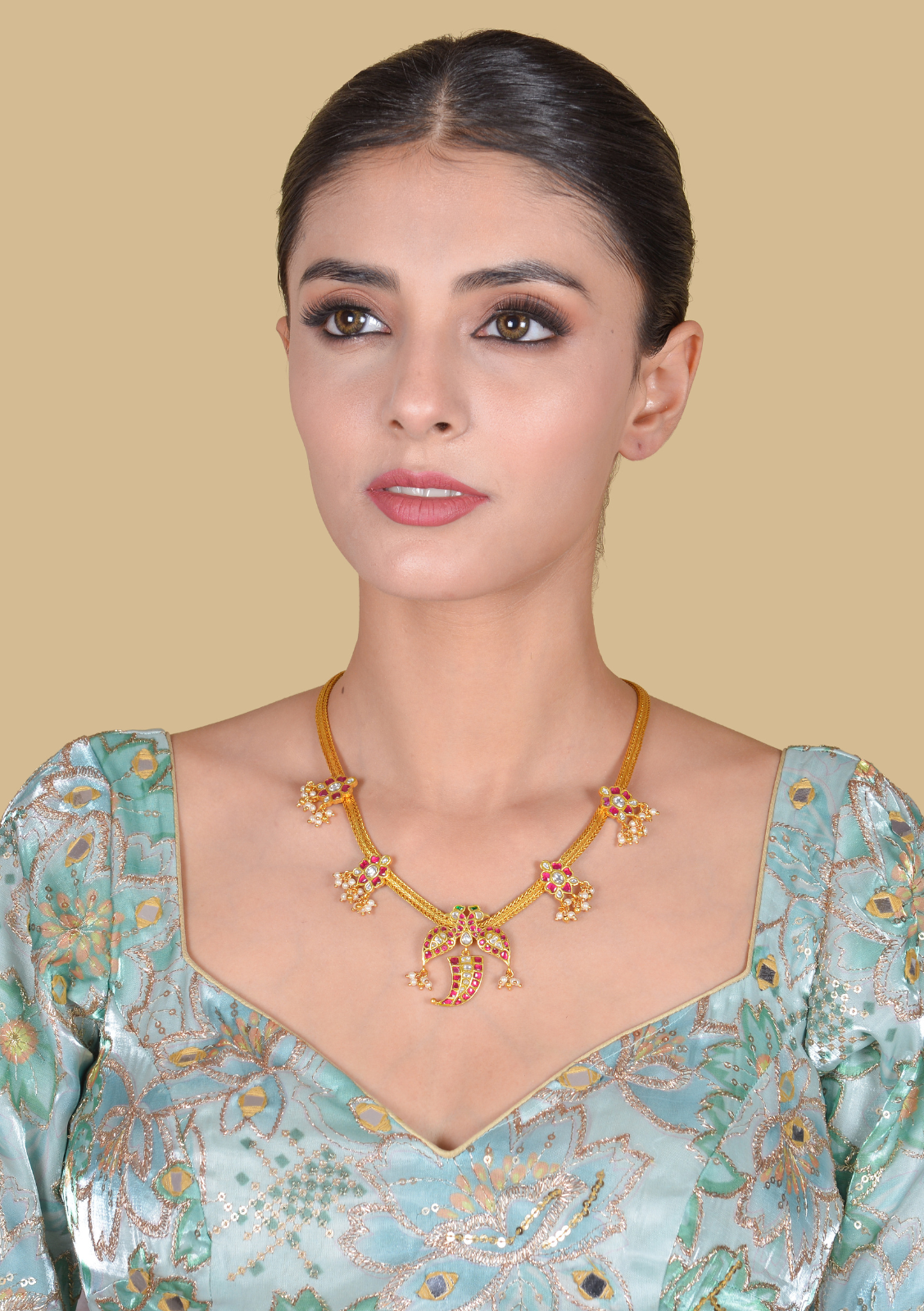 Timeless and Regal Jadau Kundan Short Necklace