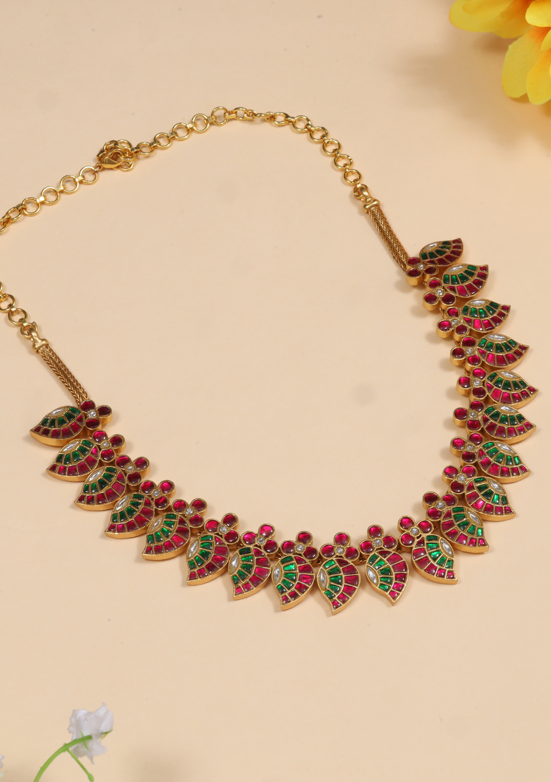 Luxurious Jadau Kundan Mango Short Necklace