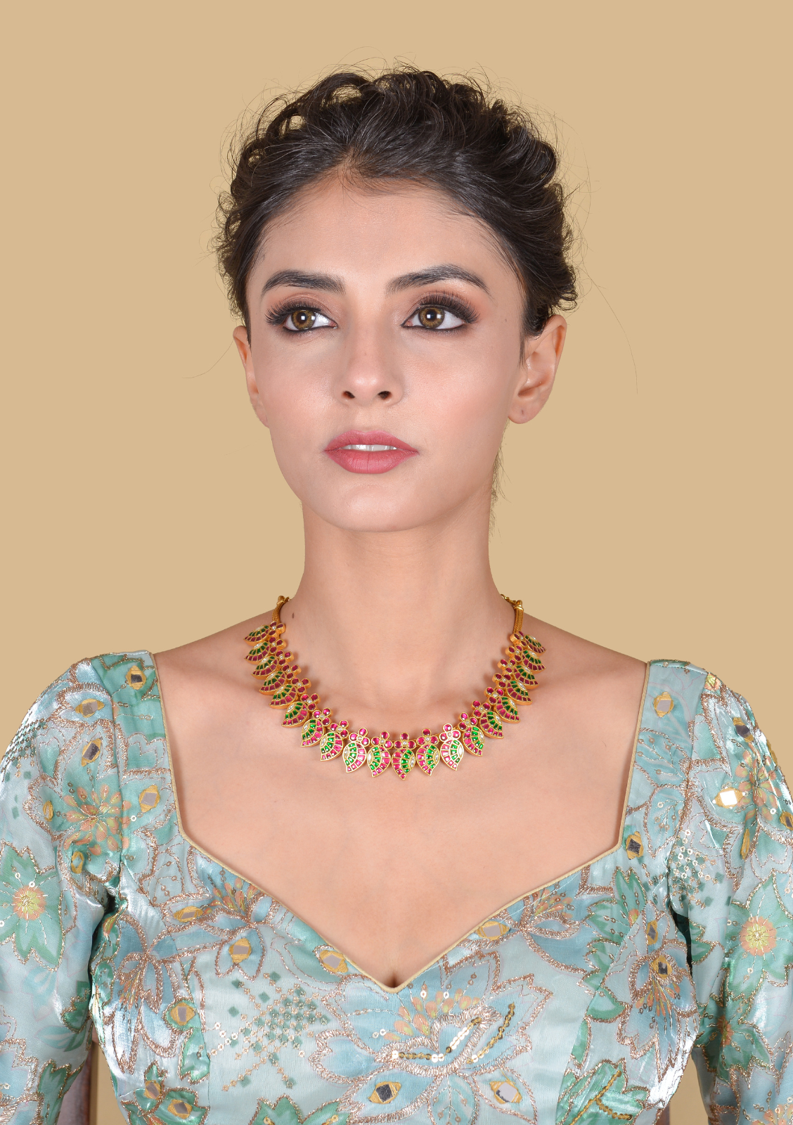 Luxurious Jadau Kundan Mango Short Necklace
