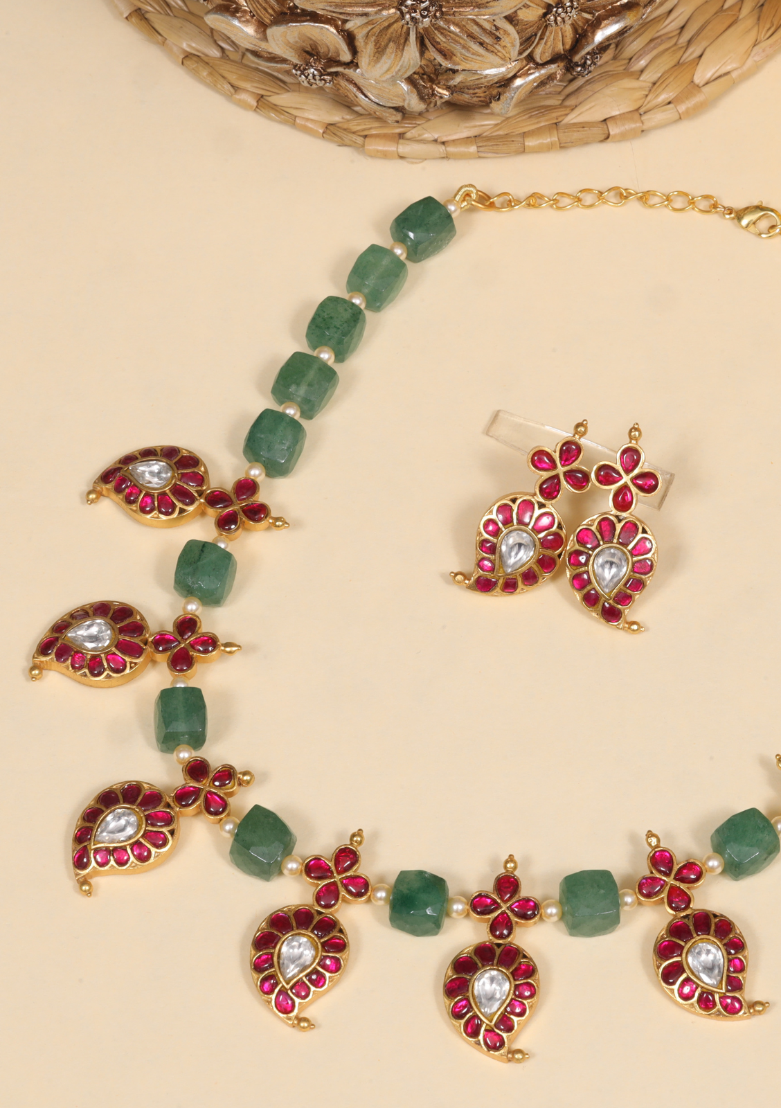 Classic Mango Jadau Kundan Short Necklace Earring Set with Green Emerald Beads
