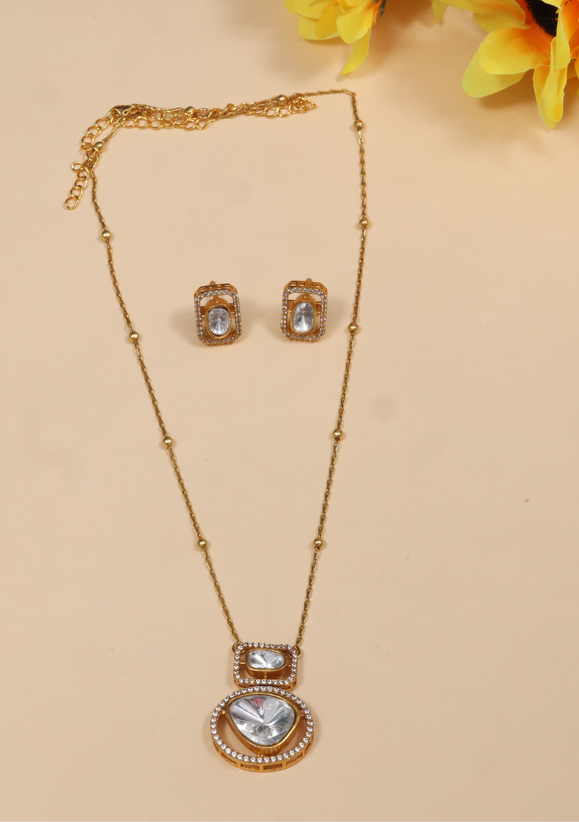 Minimal Elegant Moissanite Polki Necklace Earring Set