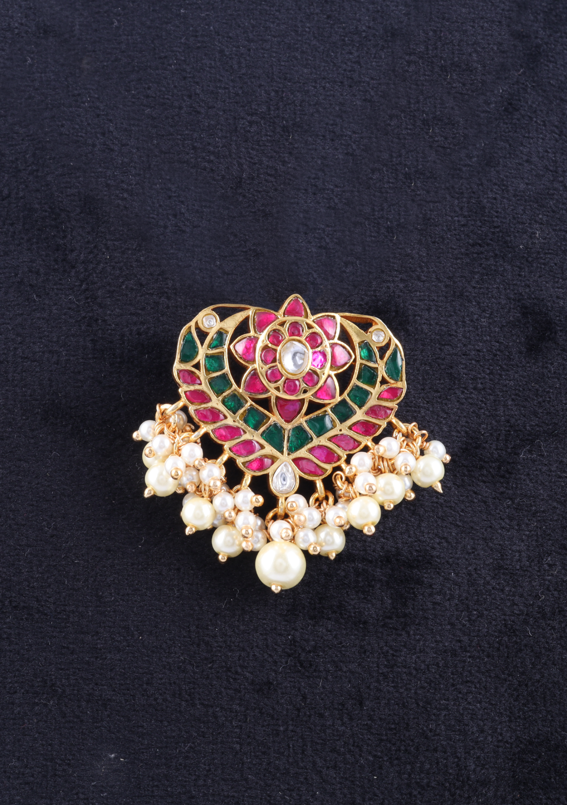 Dazzling Designer Jadau Kundan Pendant with Pearl Hangings