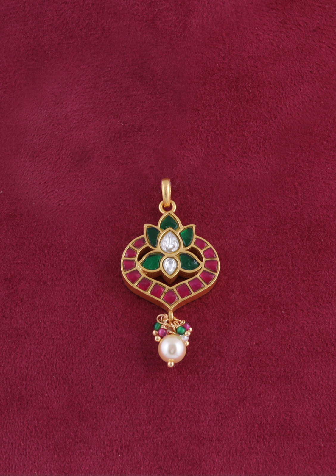 Classic Dainty Jadau Kundan Pendant with Pearls
