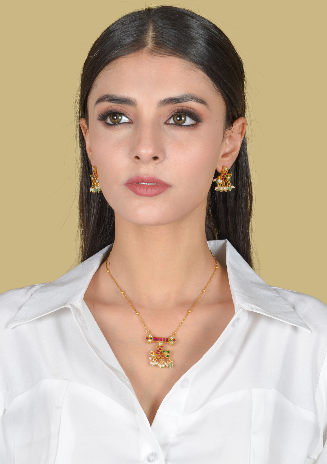 Beautiful Designer Jadau Kundan Pendant Earring Set with Pearl Hangings