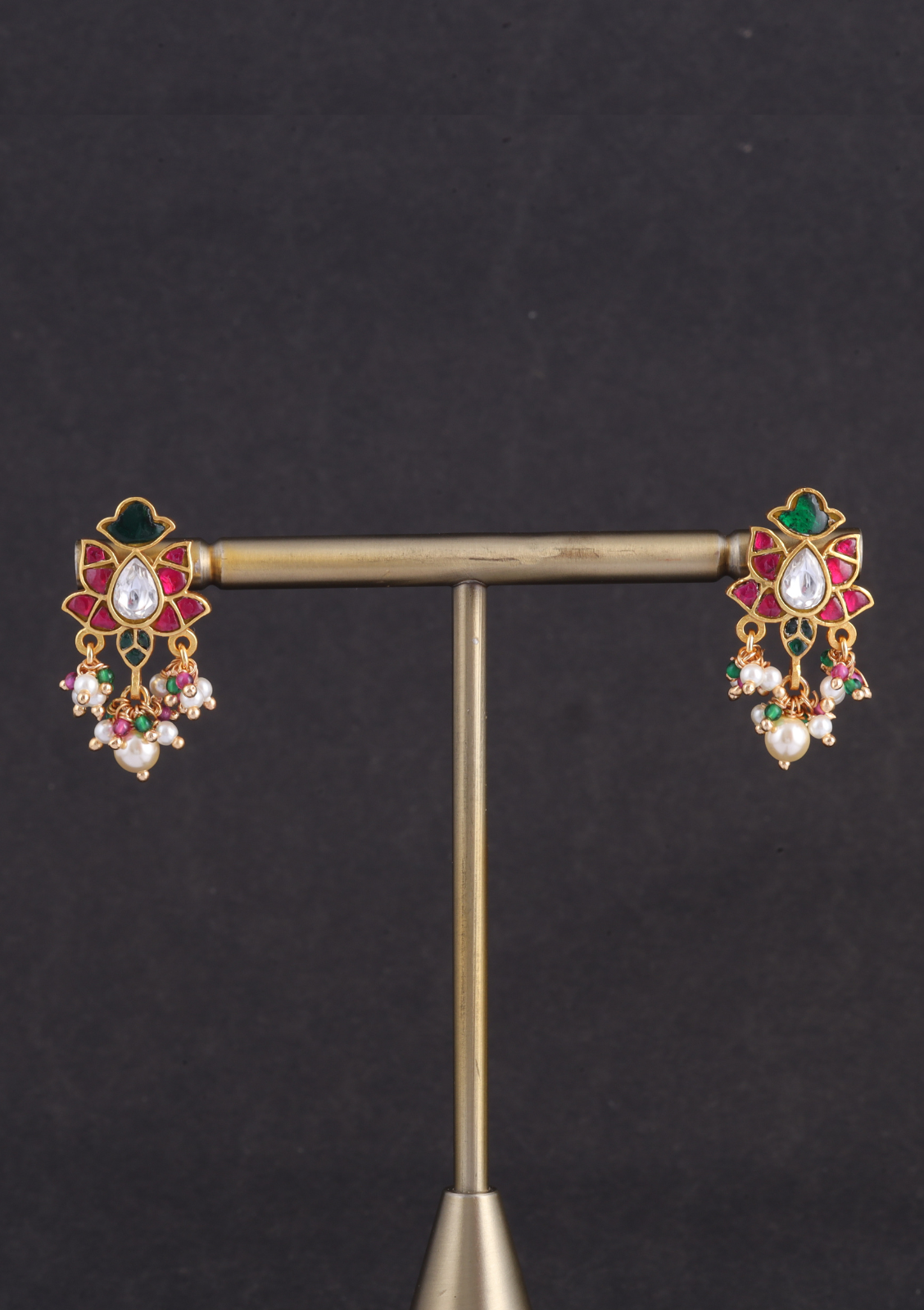 Glorious Designer Jadau Kundan Pendant Earring Set with Pearl Hangings