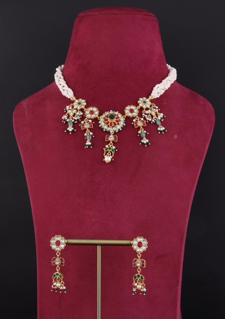 Sirisha Jadau Kundan Exquisite Necklace Earring Set