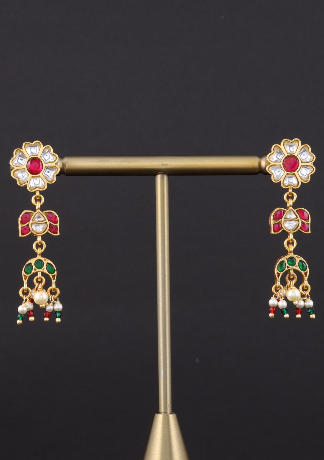 Sirisha Jadau Kundan Exquisite Necklace Earring Set