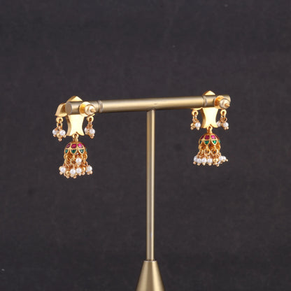 Fascinating Fish Motif Jadau Kundan Jhumka Earrings with Pearl Hangings