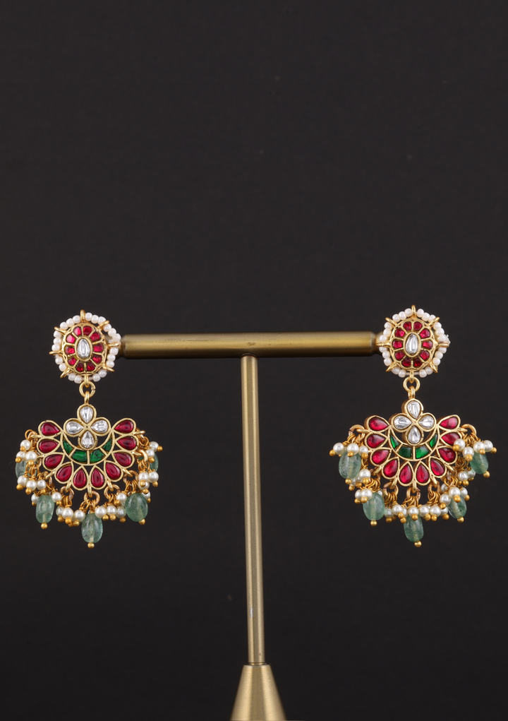 Soma Jadau Kundan Classic Necklace Earring Set