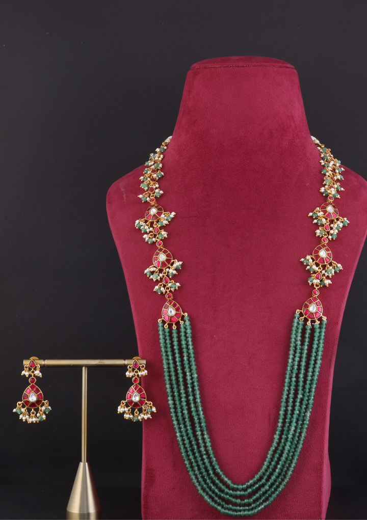 Mudra Jadau Kundan Unique Necklace Earring Set