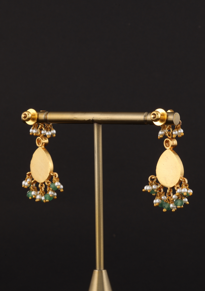 Mudra Jadau Kundan Unique Necklace Earring Set