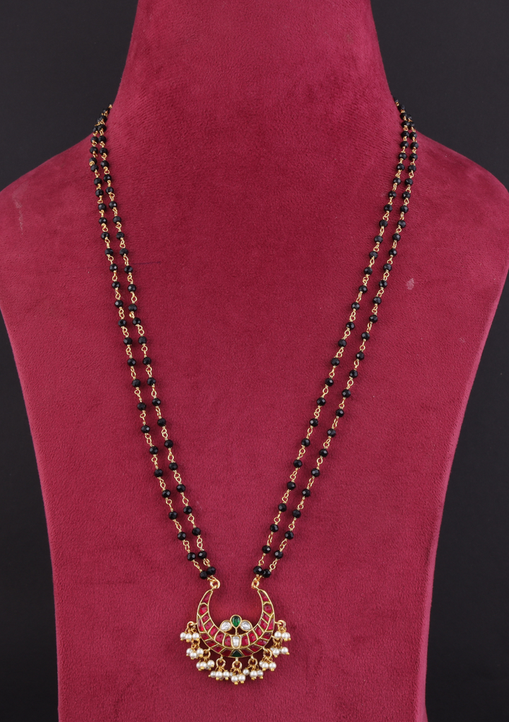 Sutrini Jadau Kundan Mangalsutra