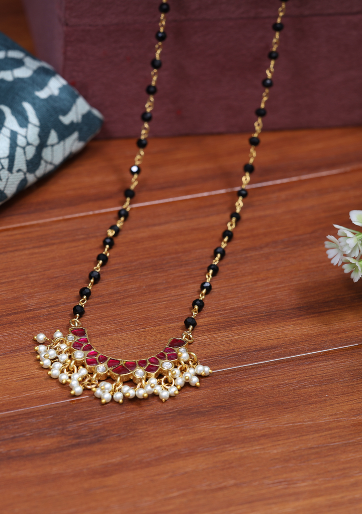 Aikyam Jadau Kundan Mangalsutra