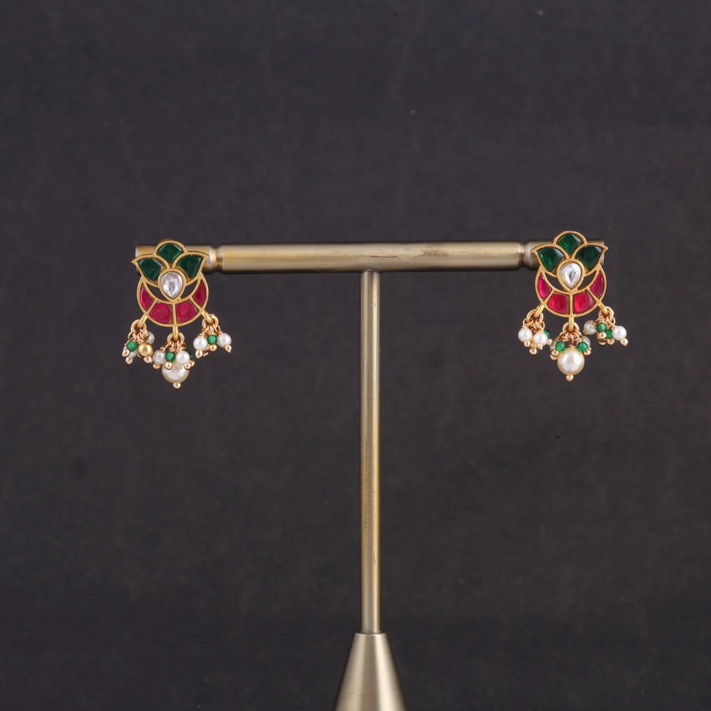 Pretty Looking Jadau Kundan Stud Earrings with Pearl and Hangings Beads