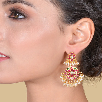 Classic Jadau Kundan Earrings with Rice Pearls