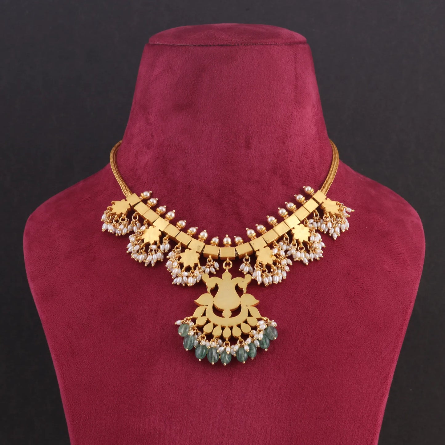 Simple and Classic Jadau Kundan Gold Plated Guttapusalu Necklace