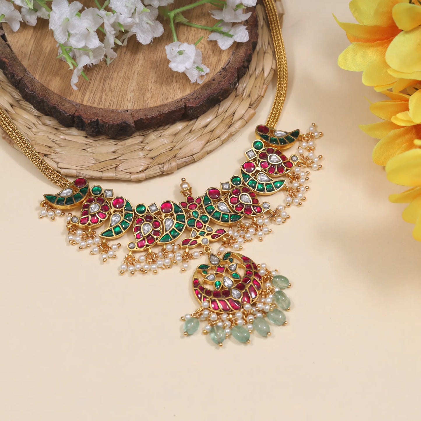 Classic Ruby and Emerald Jadau Kundan Short Necklace