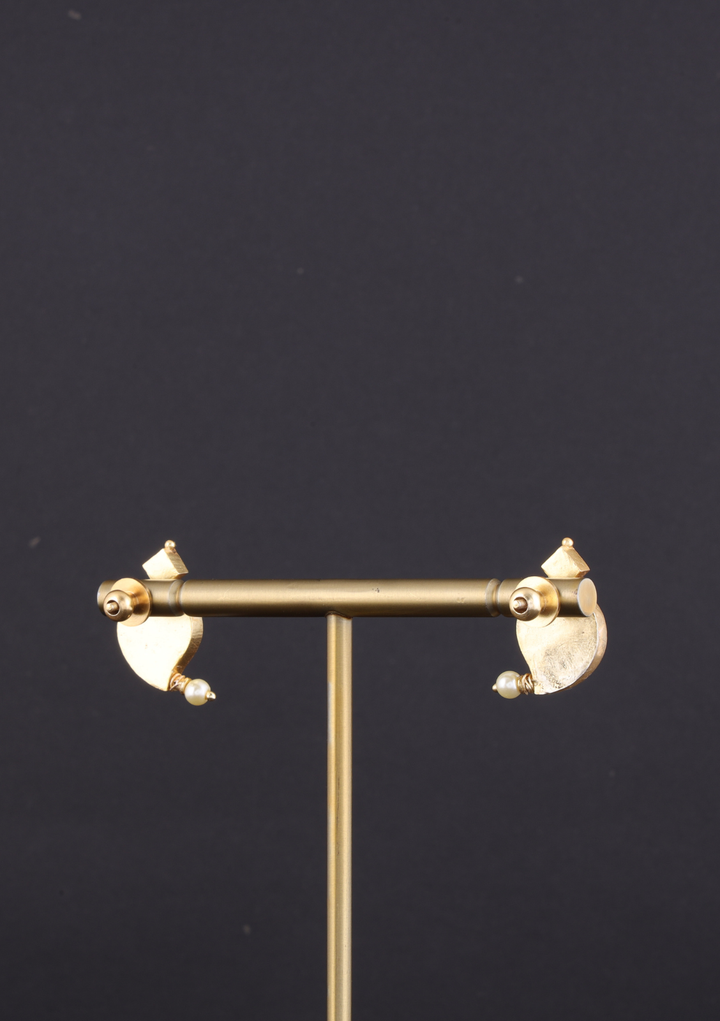 Izra Jadau Kundan Minimal Pendant Earring Set