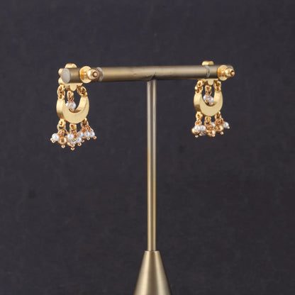 Simple Jadau Kundan Chandbali Earrings With Pearl Hangings