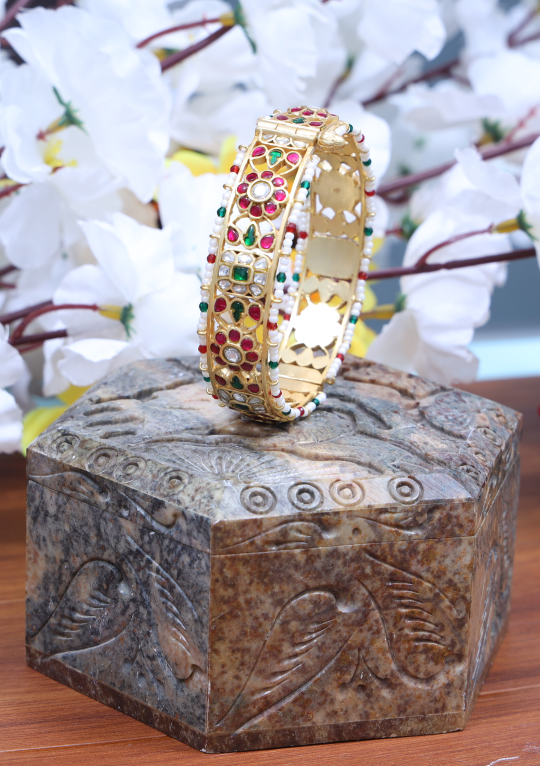 Kumuda Jadau Kundan Designer Single Bangle