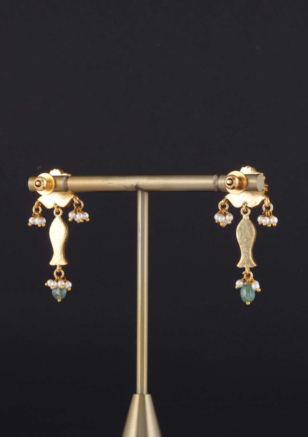 Nutan Jadau Kundan Fish Motif Earrings