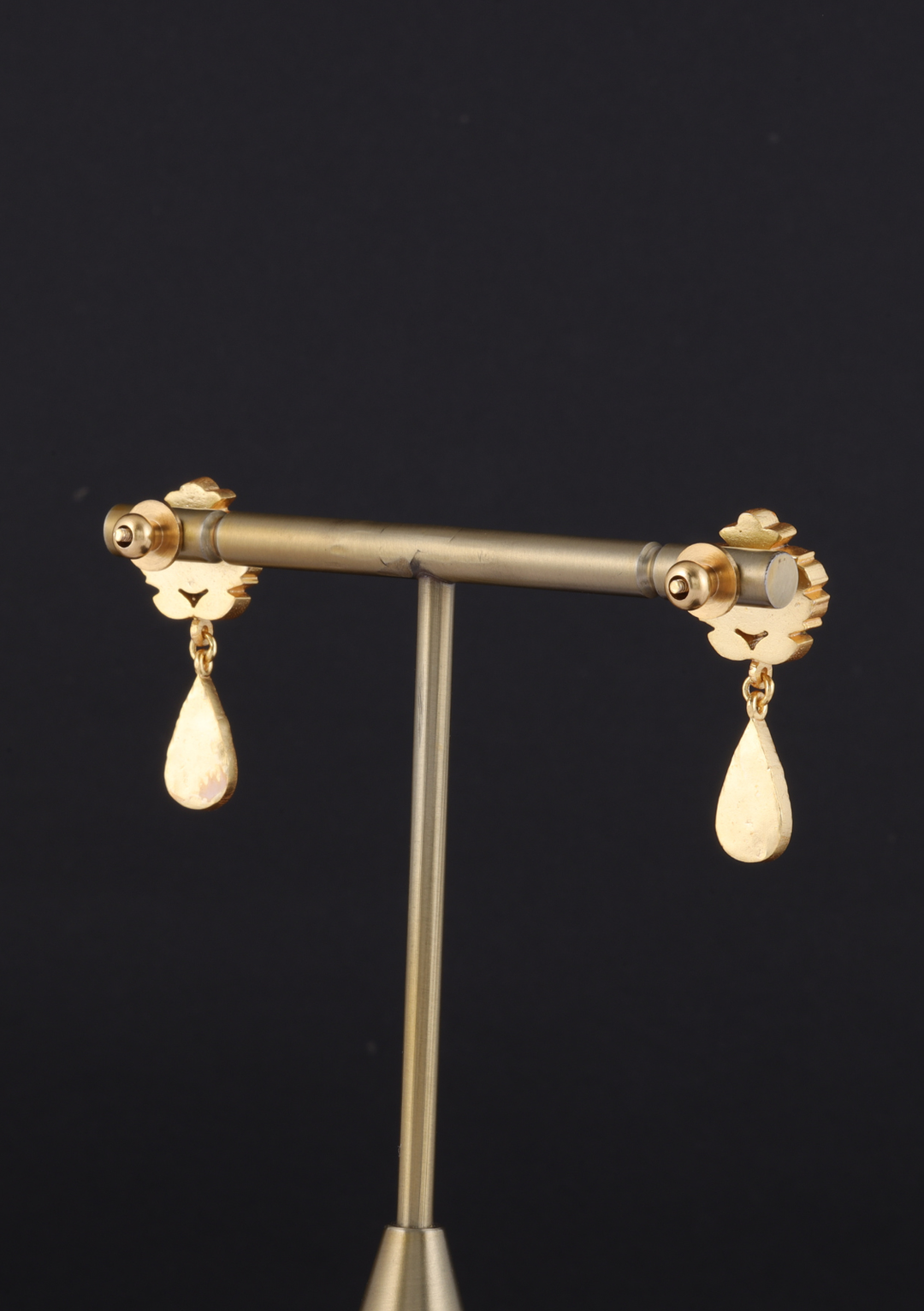 Boond Jadau Kundan Minimal Earrings