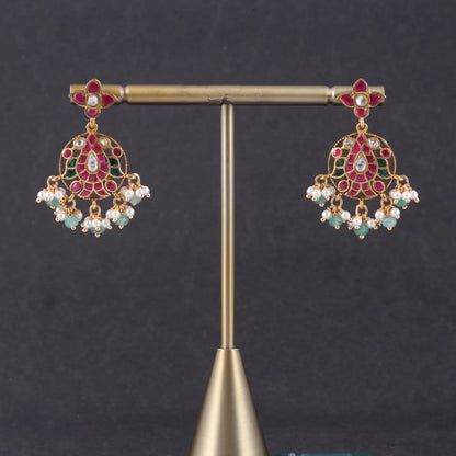 Aesthetic Designer Jadau Kundan Earrings with Pearl and Green Beads Hangings