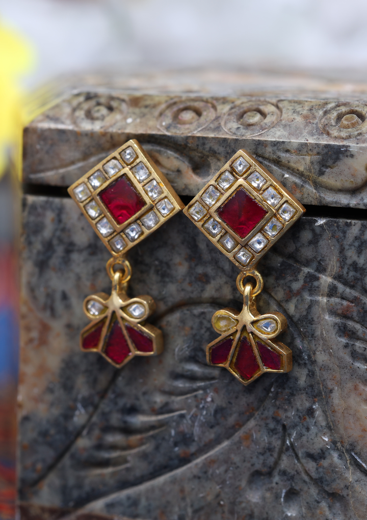 Somai Jadau Kundan Minimal earrings