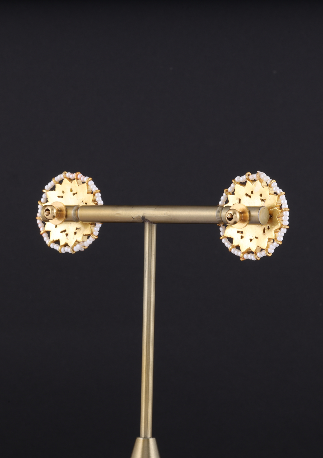 Koshi Jadau Kundan Stud Earrings