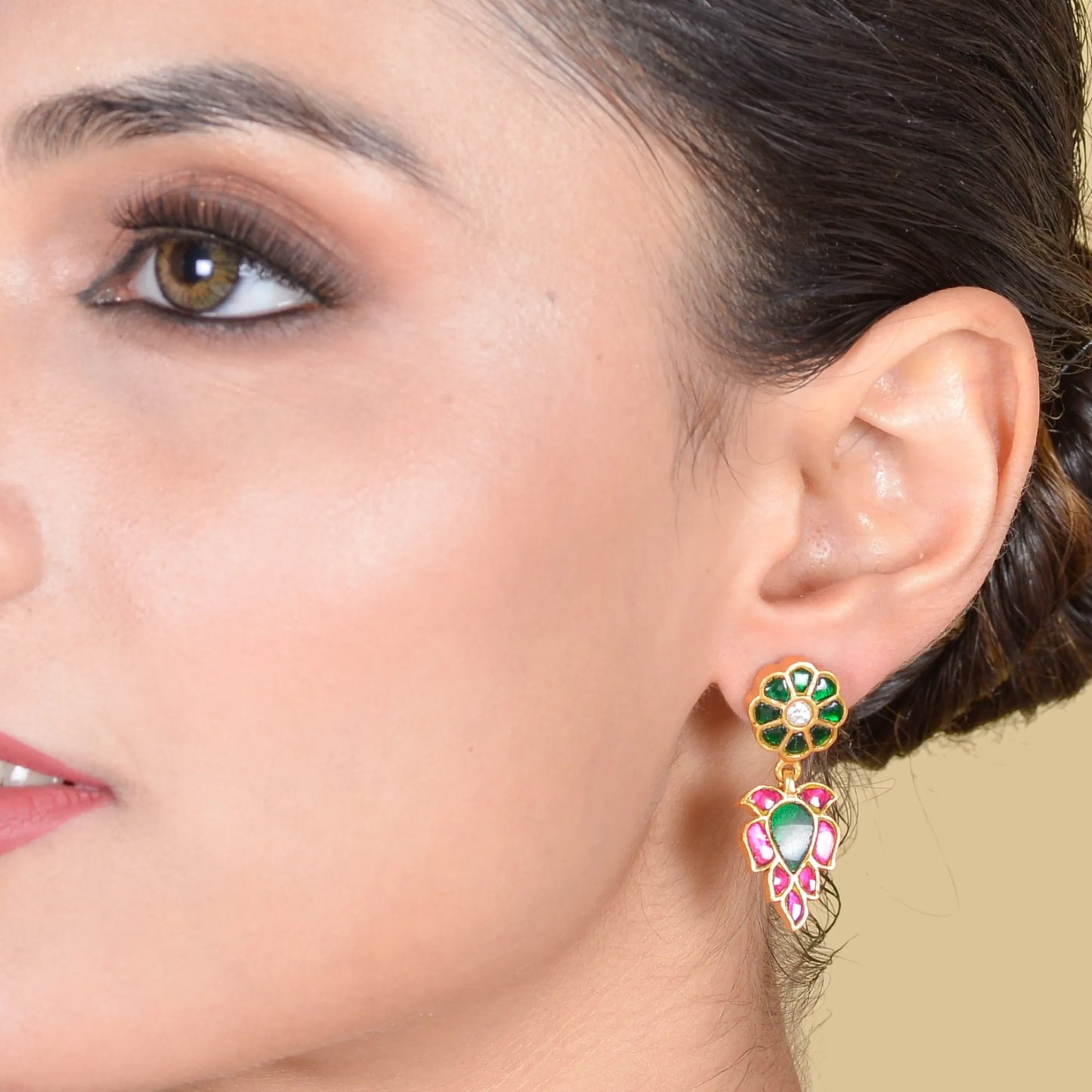 Elite Floral Pattern Jadau Kundan Earrings