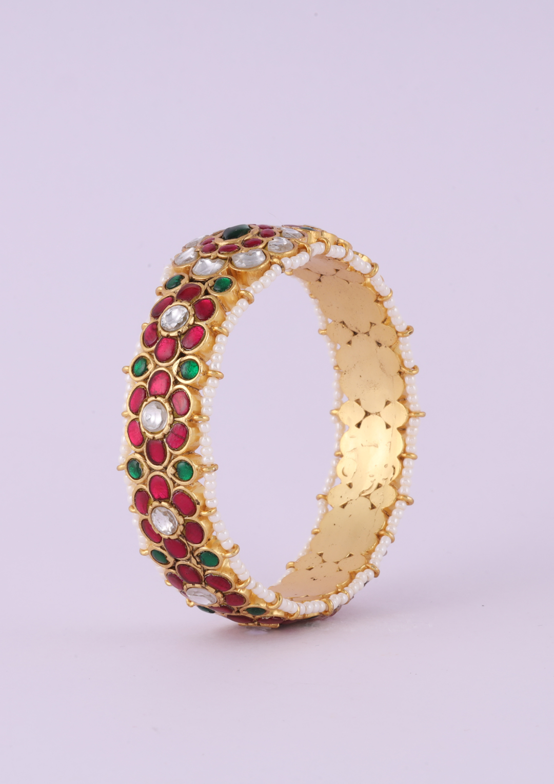 Saanvika Handcrafted Jadau Kundan Bangle