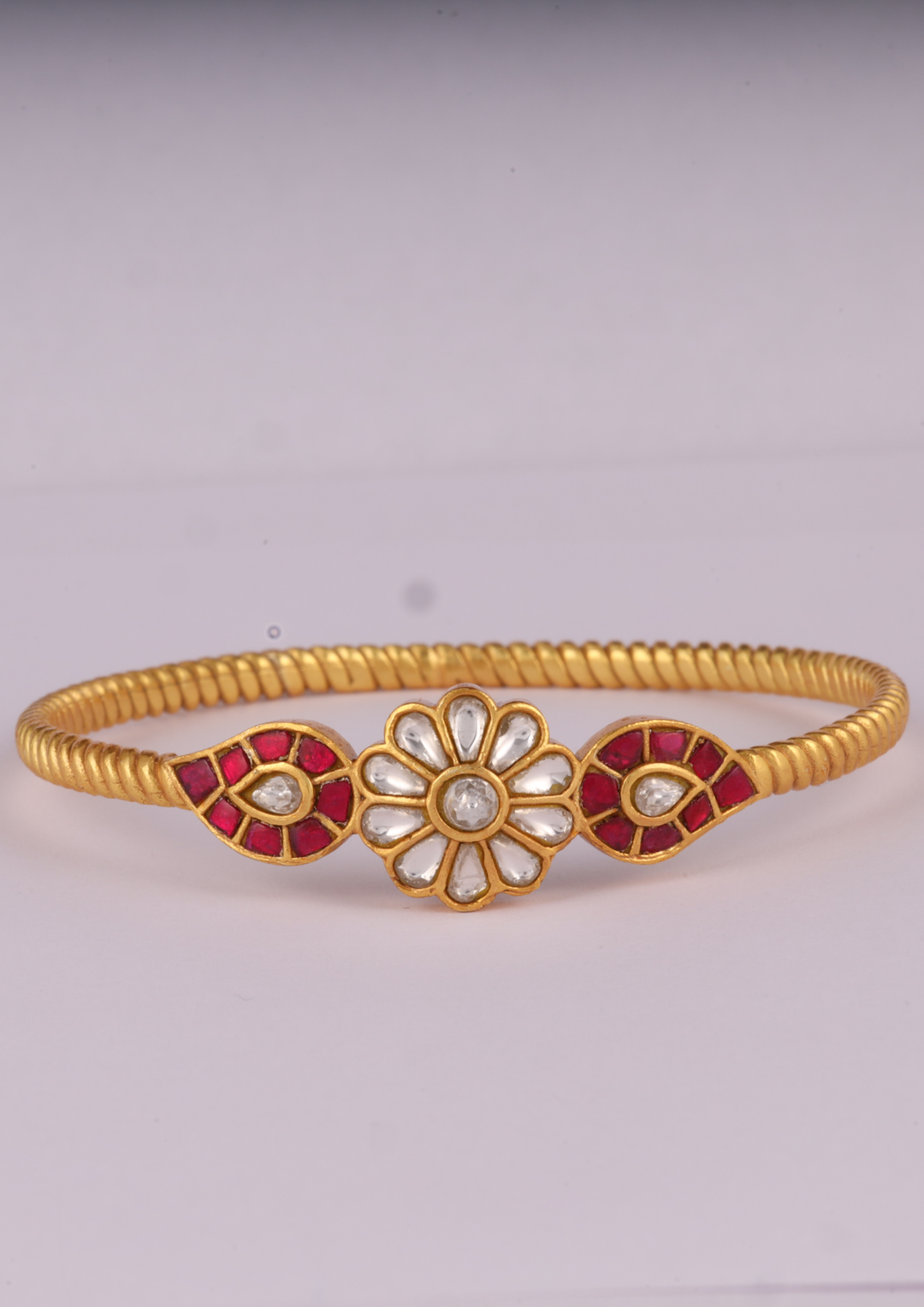 Vaibhavi Regal Jadau Kundan Single Bangle