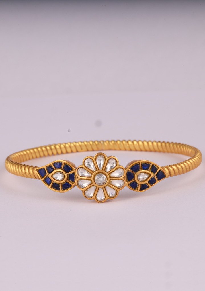 Haimavati Jadau Kundan Single Bangle