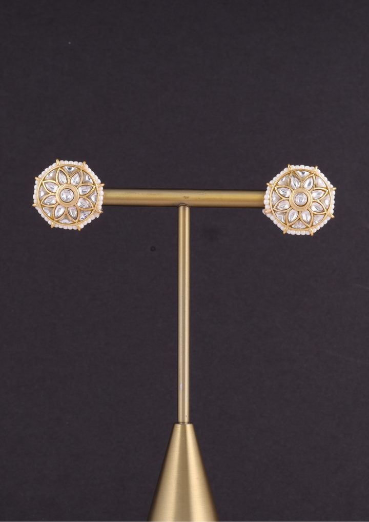 Tanirika Exquisite Jadau Kundan Earrings