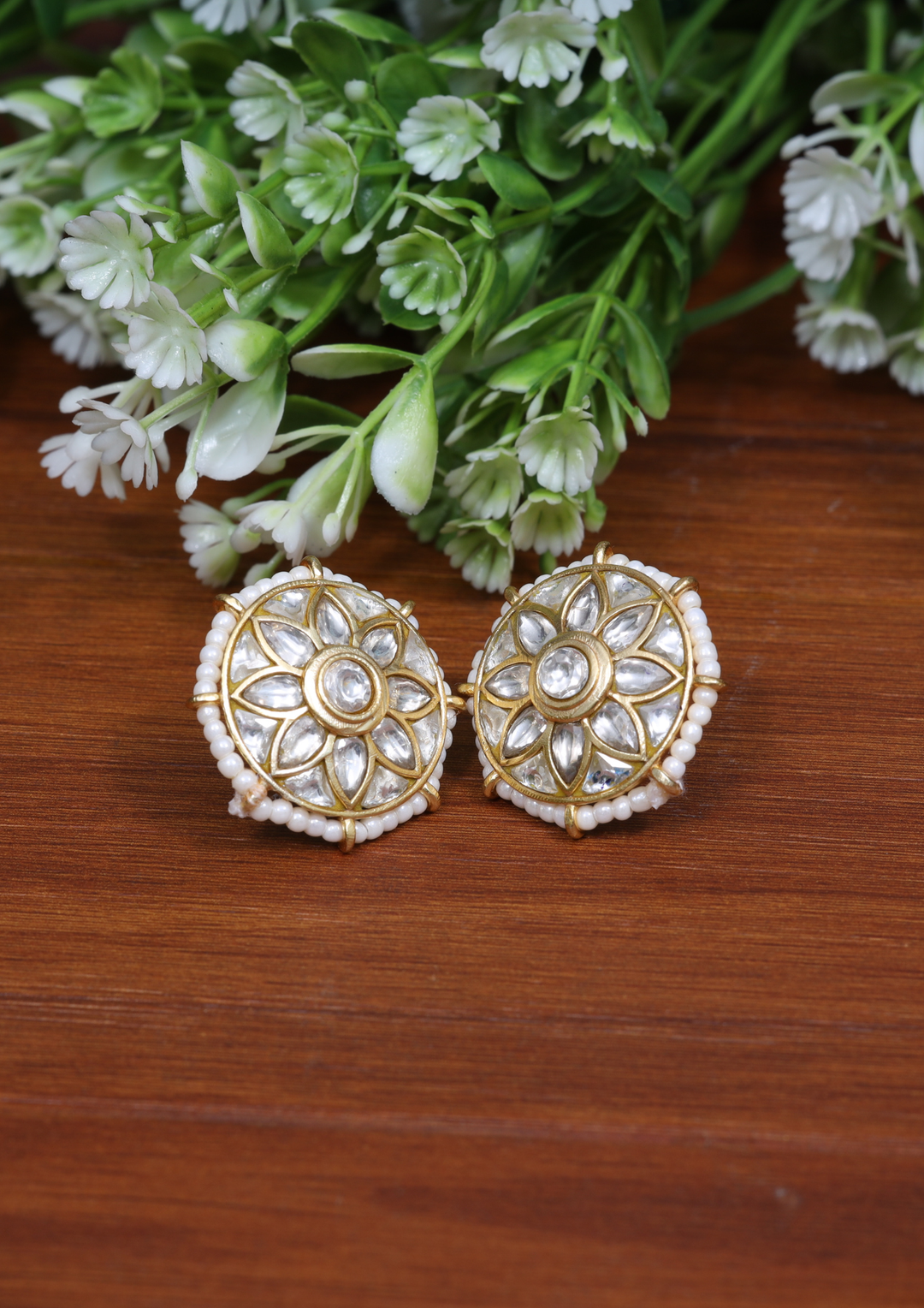 Tanirika Exquisite Jadau Kundan Earrings