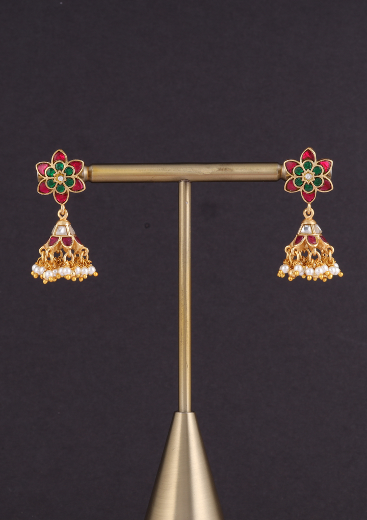 Vaidehi Regal Jadau Kundan Earrings