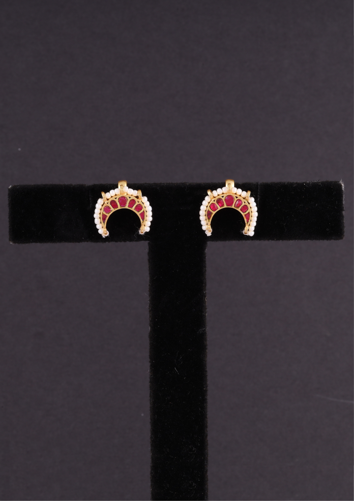 Kalindi Exquisite Jadau Kundan Bugadi Earrings