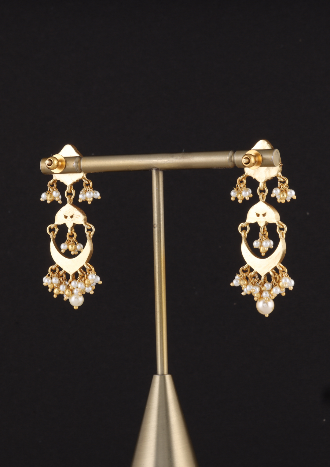 Unsa Handcrafted Jadau Kundan Earrings