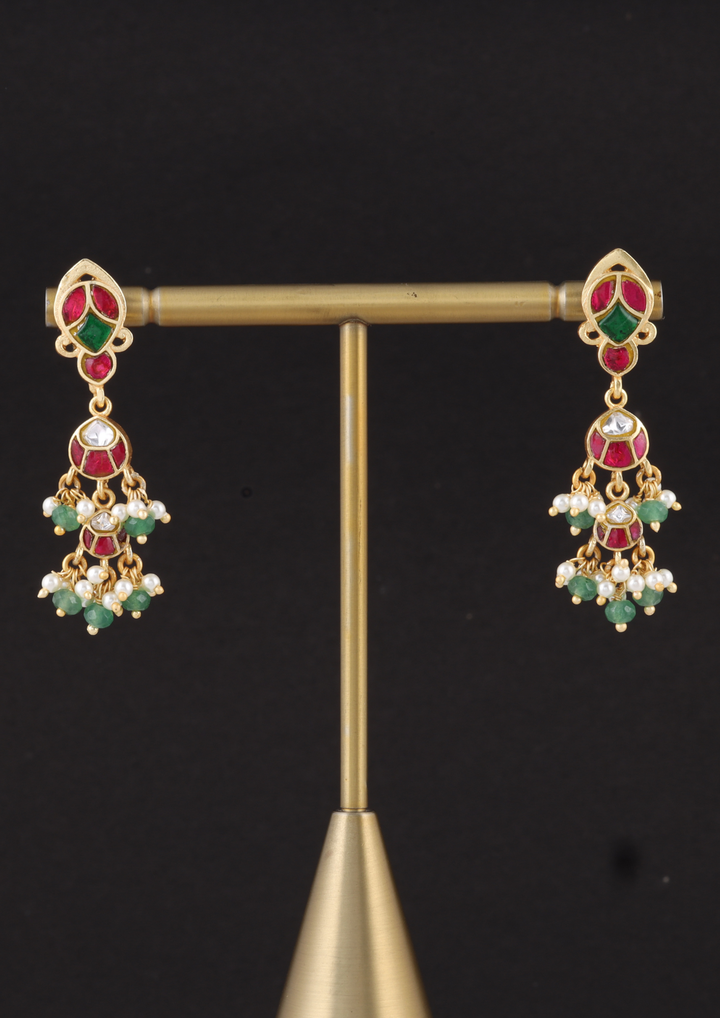 Suru Jadau Kundan Earrings