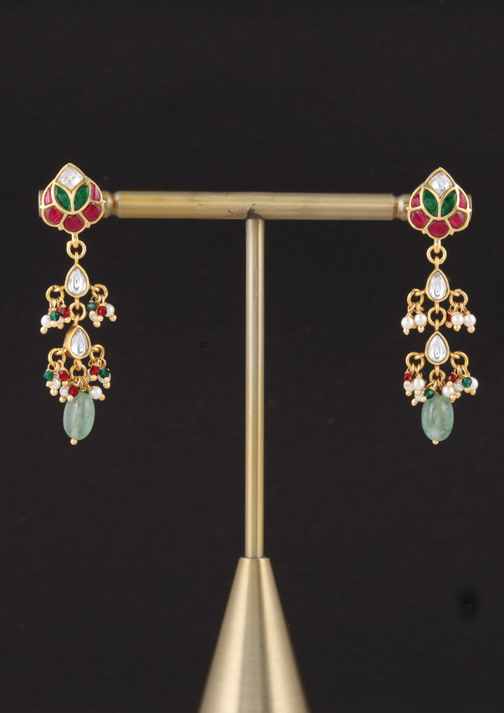 Musi Elegant Jadau Kundan Earrings