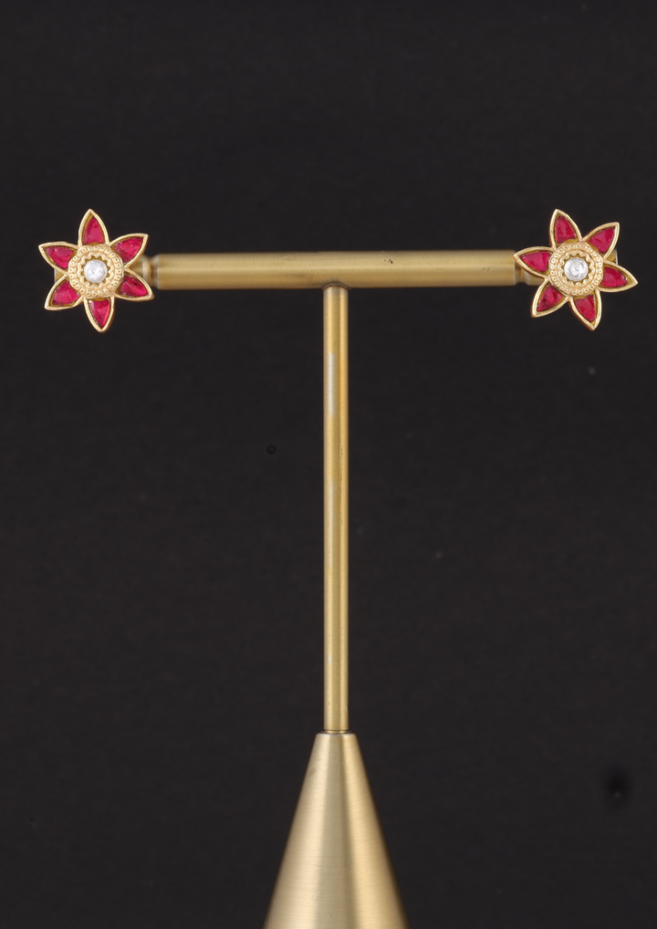 Kabini Exquisite Jadau Kundan Earrings