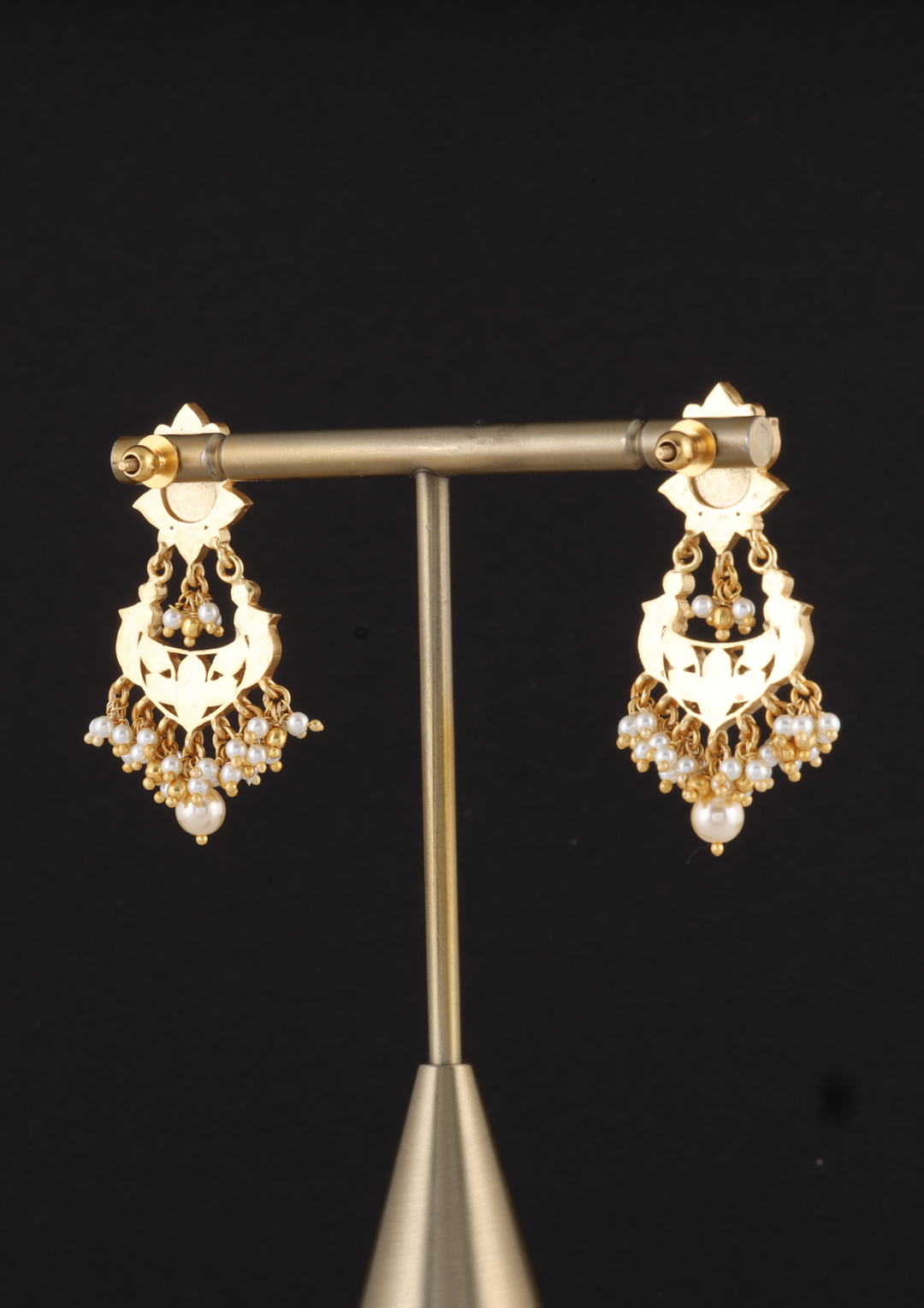 Kudrat Exquisite Jadau Kundan Earrings